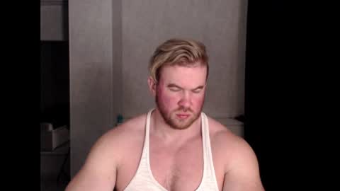 Snapshot of magicmax2017 chatting on March 5, 2025, 6:56 pm magicmax2017 online show from March 5, 2025, 6:56 pm