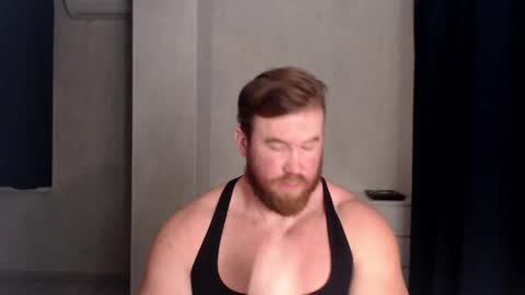 Snapshot of magicmax2017 chatting on October 24, 2025, 2:46 pm magicmax2017 online show from October 24, 2025, 2:46 pm