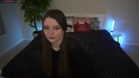 Emily online show from February 5, 2026, 7:13 am