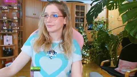 Snapshot of magicstylex chatting on January 7, 2025, 7:59 pm Nicole online show from January 7, 2025, 7:59 pm