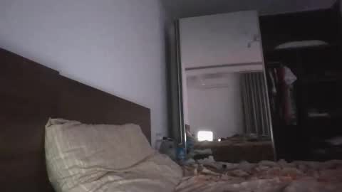 Snapshot of magicxmike1 chatting on September 26, 2025, 10:36 pm magicxmike1 online show from September 26, 2025, 10:36 pm