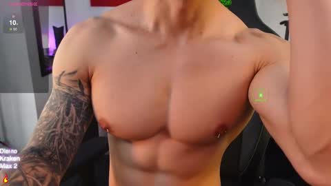 If you want me to use the Lovense please let me know  --    online show from October 5, 2025, 4:16 pm