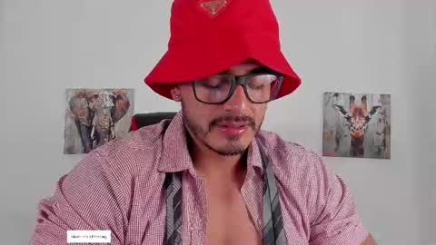 Magnusclark online show from July 28, 2026, 7:39 pm