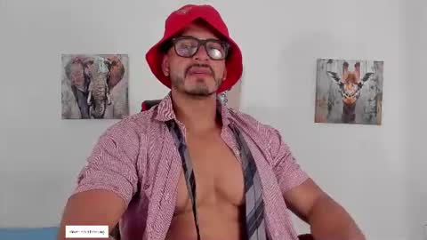Magnusclark online show from July 28, 2026, 8:52 pm