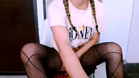 magy     online show from March 18, 2026, 10:02 pm