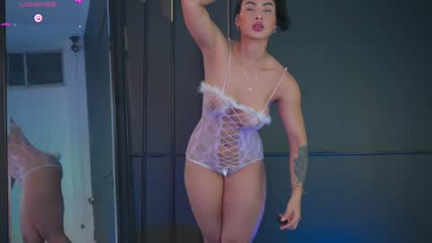 Snapshot of maia_stark_ chatting on May 14, 2026, 1:45 am Maia Stark online show from May 14, 2026, 1:45 am