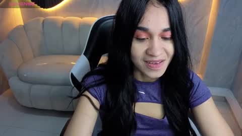 Online 800 to 1400 online show from October 27, 2025, 1:04 pm