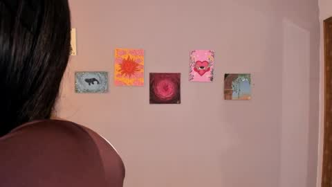 Snapshot of maia_w10 chatting on April 27, 2026, 12:25 pm Maia online show from April 27, 2026, 12:25 pm