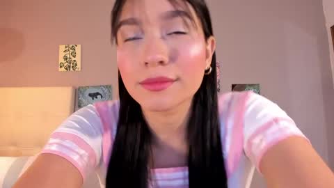 Snapshot of maia_w10 chatting on May 1, 2026, 12:10 pm Maia online show from May 1, 2026, 12:10 pm