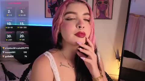 Snapshot of maiamancini chatting on August 4, 2026, 8:33 pm Maia online show from August 4, 2026, 8:33 pm