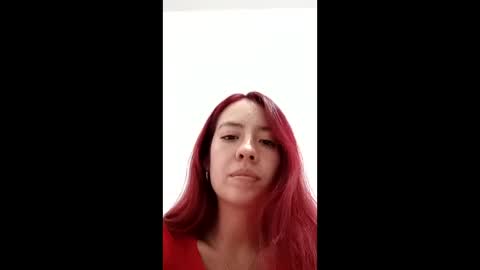 Snapshot of maiarosse_ chatting on February 14, 2025, 7:17 am MaiaRosse online show from February 14, 2025, 7:17 am