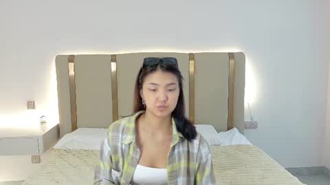 maiaxoxo online show from July 5, 2026, 3:13 am