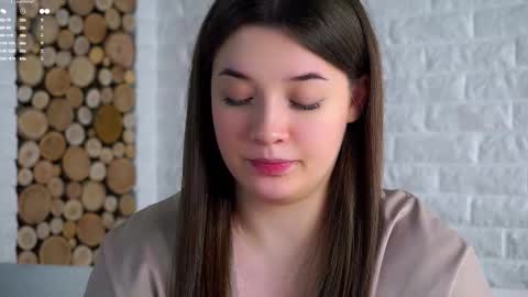 Snapshot of maidabuoy chatting on February 3, 2026, 6:40 am Lucy online show from February 3, 2026, 6:40 am