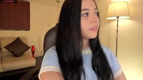 Snapshot of maiiitee_ chatting on July 10, 2026, 1:58 pm Mait online show from July 10, 2026, 1:58 pm
