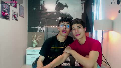 Snapshot of maik_x_dave chatting on October 18, 2025, 2:51 pm MAIK AND DAVE online show from October 18, 2025, 2:51 pm