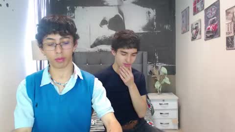 Snapshot of maik_x_dave chatting on November 10, 2025, 3:11 pm MAIK AND DAVE online show from November 10, 2025, 3:11 pm