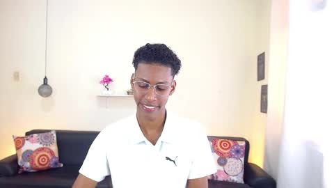 I am Maik online show from February 12, 2025, 2:43 pm