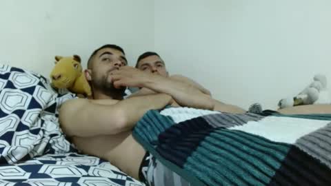 Maiki online show from November 12, 2025, 3:18 am