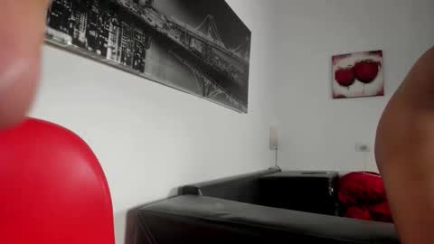 Snapshot of maikol_twinkx1 chatting on April 23, 2026, 3:14 pm MAIKOL online show from April 23, 2026, 3:14 pm