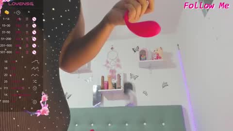 Maylin  online show from November 9, 2025, 10:19 pm