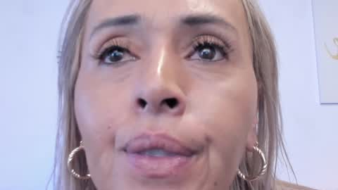 Carolina Barrantes Munera online show from January 14, 2025, 2:22 pm