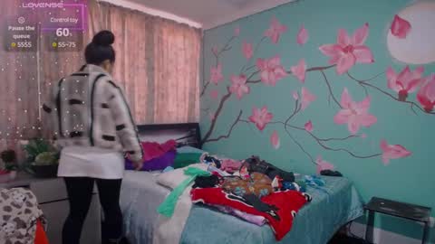 Snapshot of maite_loves chatting on January 7, 2025, 11:58 am Maite online show from January 7, 2025, 11:58 am