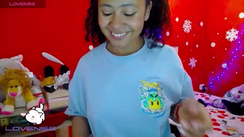 Snapshot of maite_loves chatting on September 12, 2025, 11:21 am Maite online show from September 12, 2025, 11:21 am