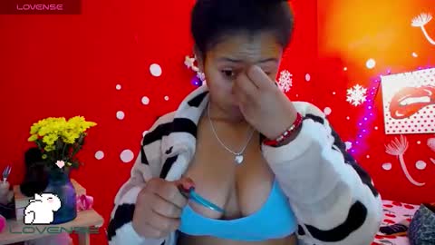 Snapshot of maite_loves chatting on September 24, 2025, 11:24 am Maite online show from September 24, 2025, 11:24 am