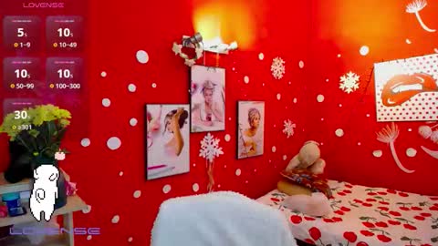 Snapshot of maite_loves chatting on September 25, 2025, 11:25 am Maite online show from September 25, 2025, 11:25 am