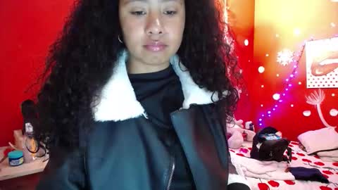 Snapshot of maite_loves chatting on October 16, 2025, 11:44 am Maite online show from October 16, 2025, 11:44 am