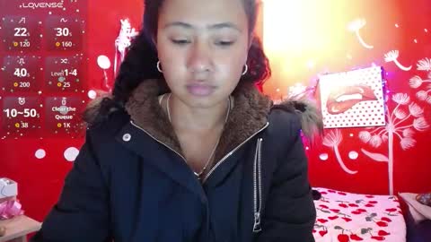 Snapshot of maite_loves chatting on November 17, 2025, 11:16 am Maite online show from November 17, 2025, 11:16 am