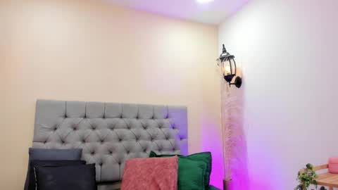 Snapshot of maite_smith69 chatting on February 24, 2026, 1:31 pm maite_smith69 online show from February 24, 2026, 1:31 pm