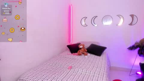 Snapshot of maithe_ferrer chatting on December 5, 2024, 5:48 am MAITHEFERRER online show from December 5, 2024, 5:48 am