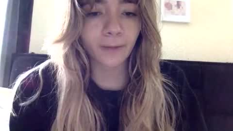 majo_gomezz online show from June 9, 2026, 4:02 am