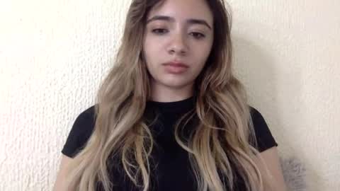majo_gomezz online show from June 13, 2026, 4:21 am