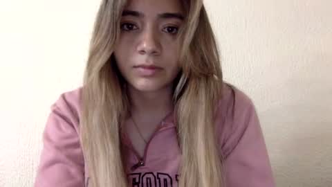 majo_gomezz online show from June 27, 2026, 5:01 am