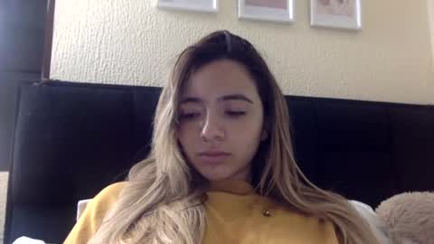 majo_gomezz online show from July 1, 2026, 5:20 am