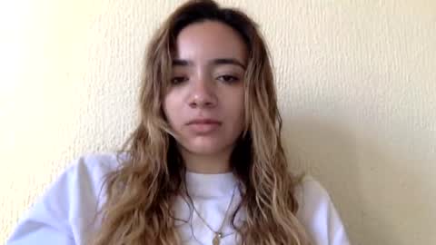 majo_gomezz online show from July 5, 2026, 9:22 pm
