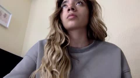 majo_gomezz online show from July 12, 2026, 5:09 am
