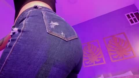 Snapshot of majo_rose chatting on April 30, 2026, 6:36 pm MAJO ROSE online show from April 30, 2026, 6:36 pm