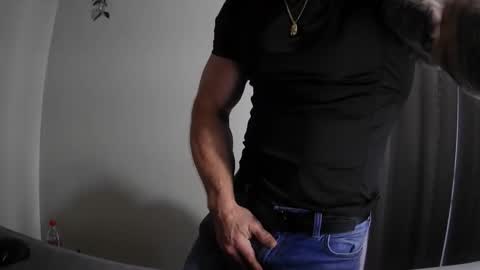 Majordadbod online show from November 4, 2025, 1:54 pm