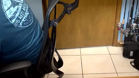 Snapshot of majormike34 chatting on December 16, 2024, 7:32 pm majormike34 online show from December 16, 2024, 7:32 pm