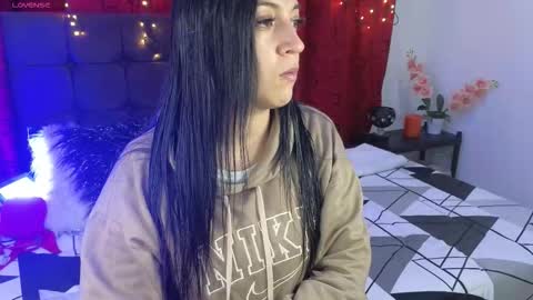 Celeste Bonet  online show from October 11, 2025, 11:53 am