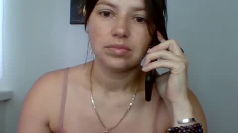 make_mesmile online show from July 10, 2026, 7:01 am