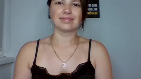 make_mesmile online show from July 22, 2026, 6:43 pm
