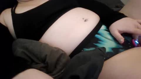 Snapshot of makemewatch chatting on March 1, 2026, 11:18 pm makemewatch online show from March 1, 2026, 11:18 pm