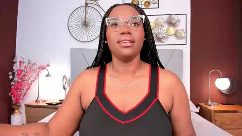 makena online show from February 3, 2026, 3:26 am