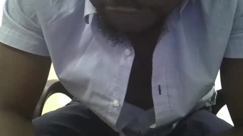 Snapshot of makeyoudrip001 chatting on February 21, 2025, 10:04 pm Afrovite Dick online show from February 21, 2025, 10:04 pm