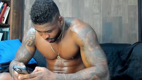 Makonnen online show from January 28, 2025, 8:04 am