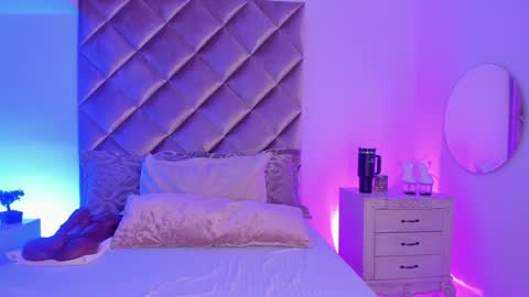 Call Me  Mala   online show from December 10, 2024, 7:22 pm